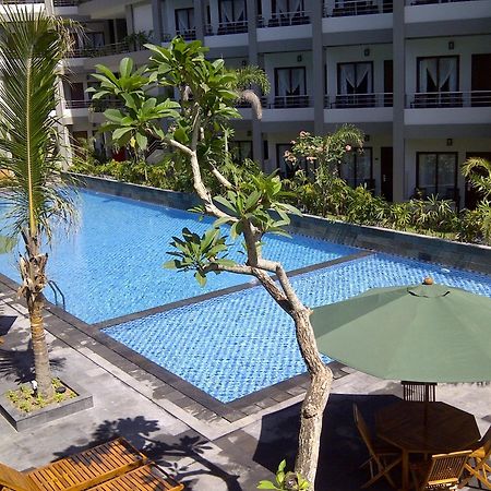 Lombok Garden Hotel Матарам Экстерьер фото