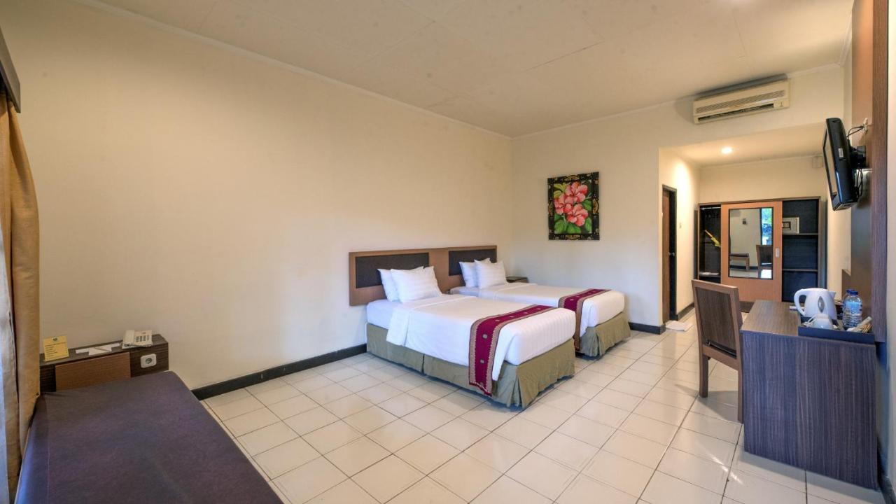 Lombok Garden Hotel Матарам Экстерьер фото