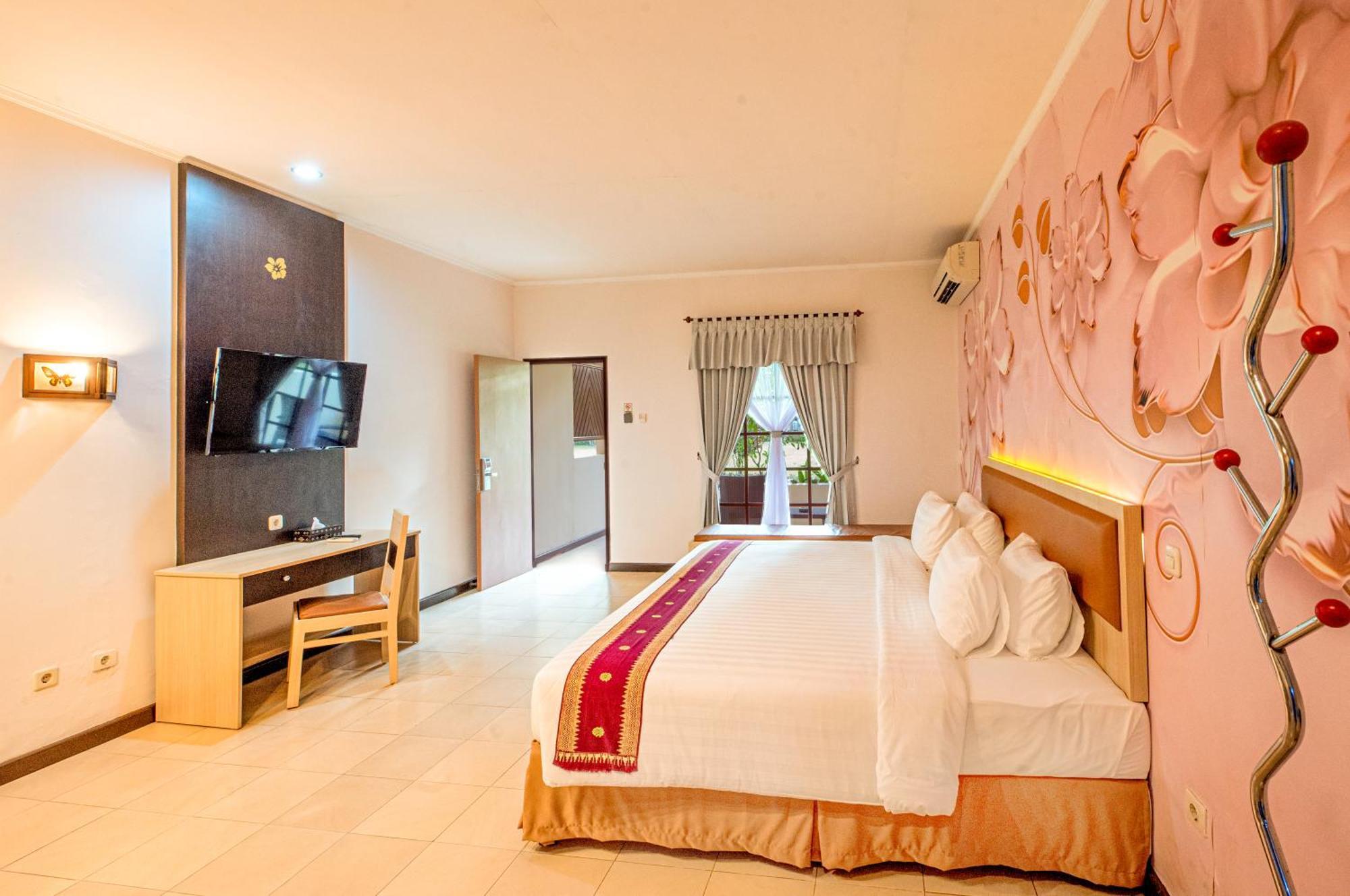Lombok Garden Hotel Матарам Экстерьер фото
